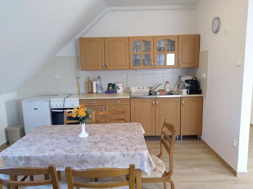 Foeveny Apartman Balatonudvari Ngoại thất bức ảnh